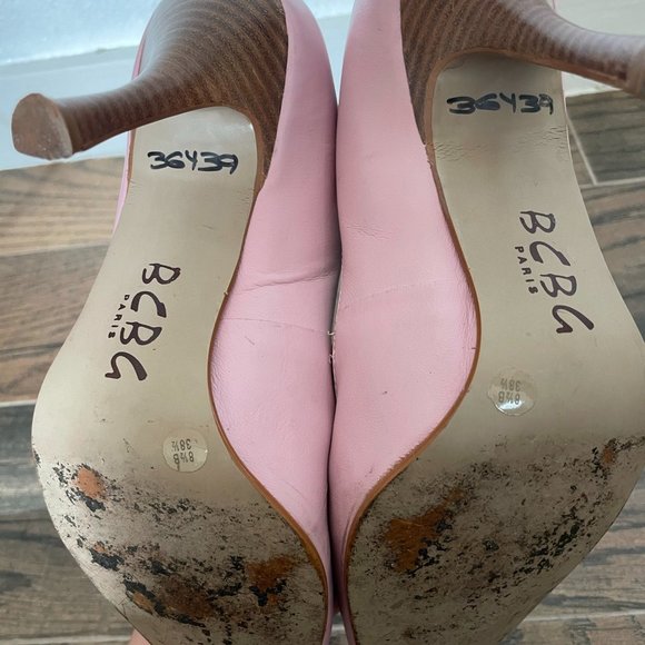 Rare BCBG Paris Pink Leather Pumps